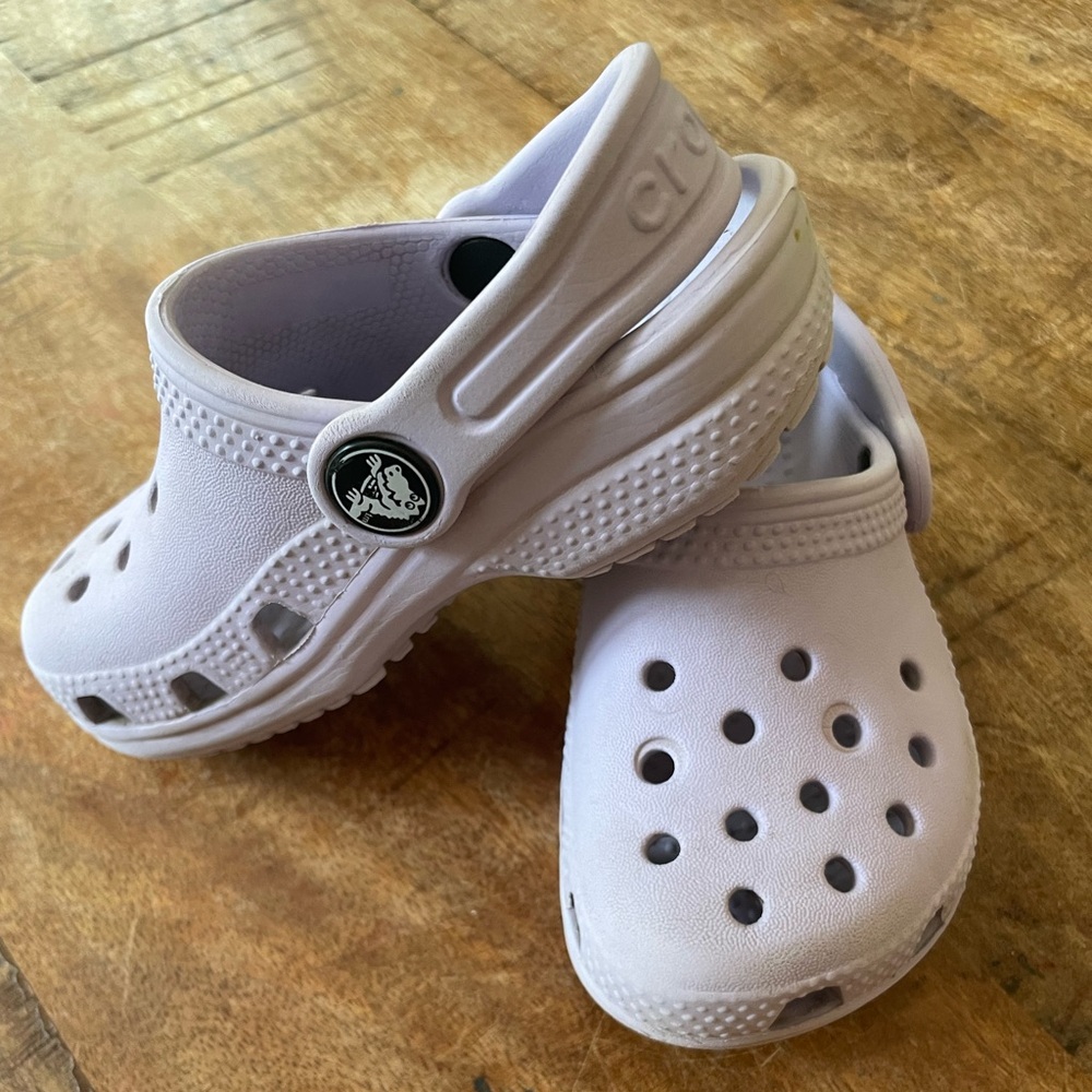 CROCS size 6C for kids, lavender